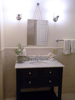 The Esplanade Hotel White Plains Εξωτερικό φωτογραφία