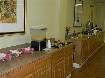 The Esplanade Hotel White Plains Εξωτερικό φωτογραφία
